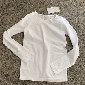 Brand new fabletics top